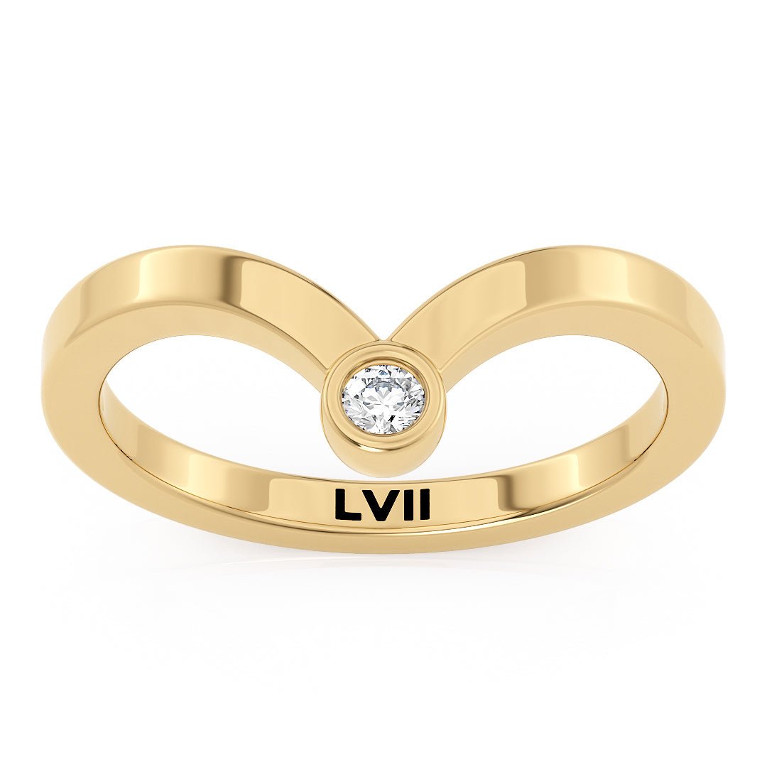 Chevron Wedding Band with a Diamond Point - The Merida Wedding BandWedding BandLVII Fine Jewelry