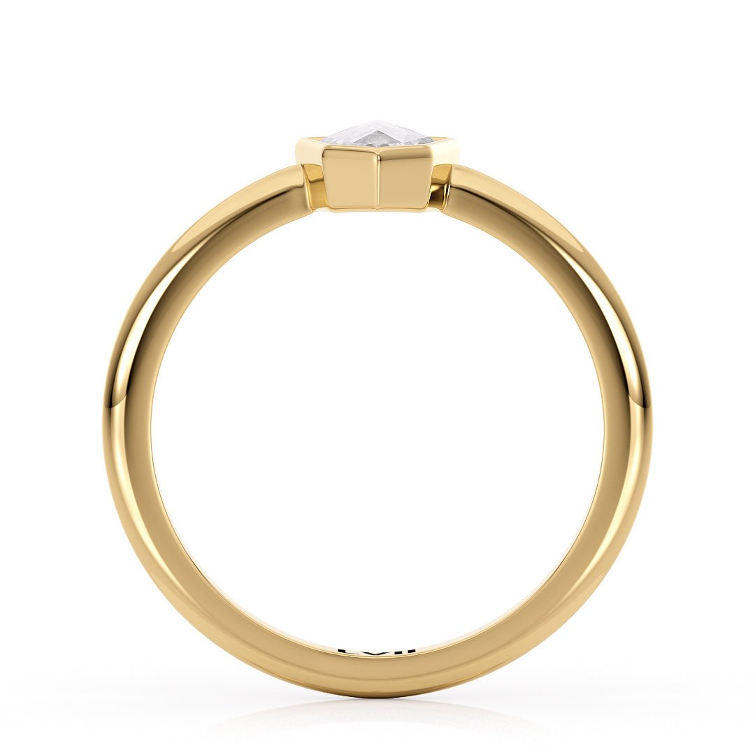 Salt and Pepper Diamond Ring | Unique Engagement Rings for Women - The Magnolia RingEngagement RingLVII Fine Jewelry